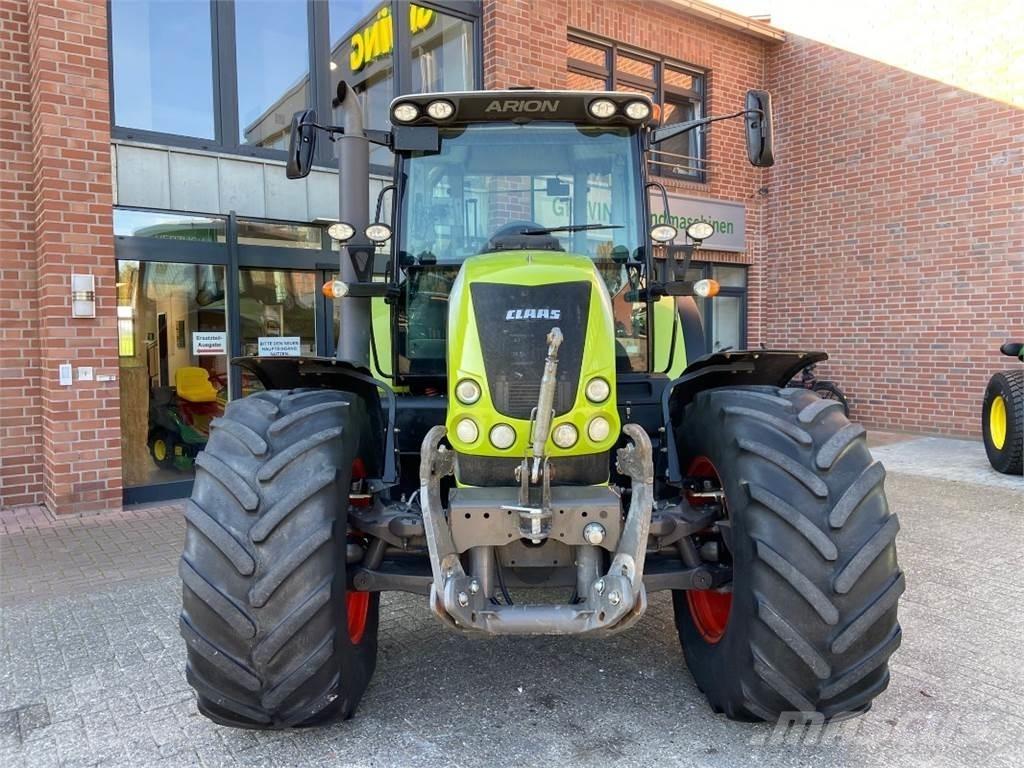 CLAAS Arion 640 Tractors