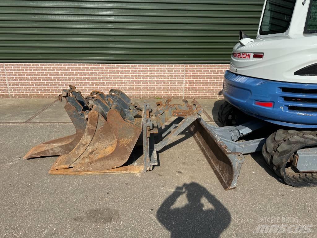 Takeuchi TB 290 Mini excavators  7t - 12t