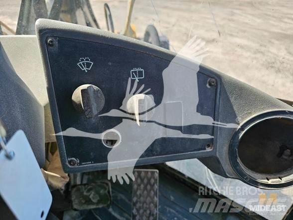CAT 930G Wheel Loaders