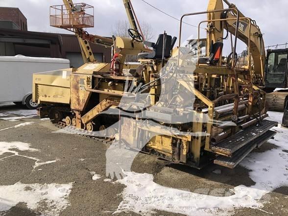 CAT AP-1050 Asphalt pavers