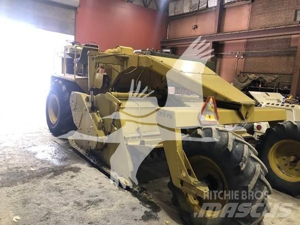 CAT RR-250 Asphalt Recycling Equipment