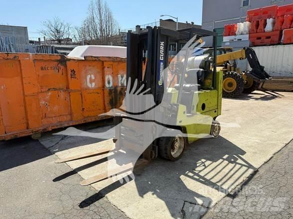 Clark C500S80 Diesel Forklifts