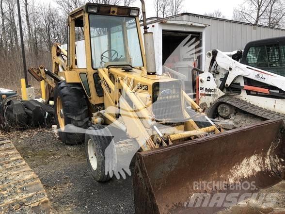 Ford 555B Backhoe Loaders