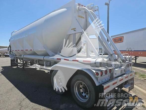 Heil  Tanker Trailers