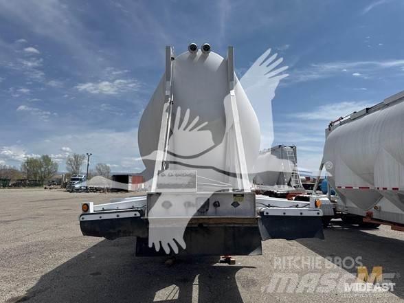 Heil  Tanker Trailers