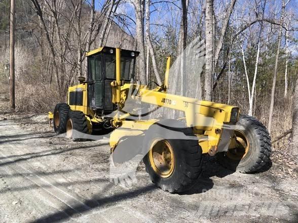 John Deere 770 Motor Graders