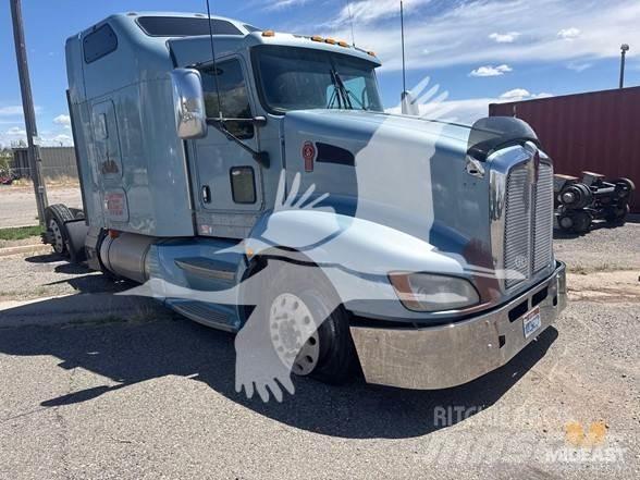 Kenworth T660 Conventional Trucks / Tractor Trucks