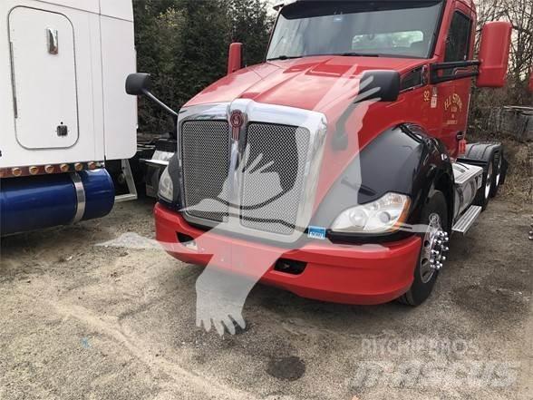 Kenworth T680 Conventional Trucks / Tractor Trucks