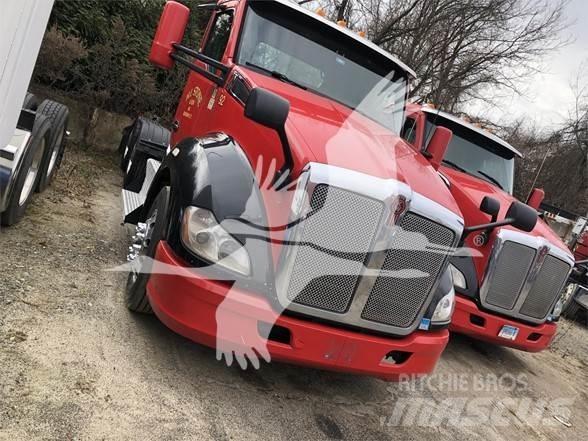 Kenworth T680 Conventional Trucks / Tractor Trucks