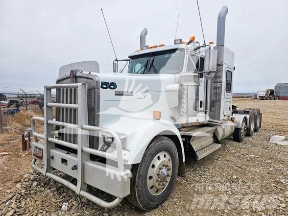 Kenworth W900 Conventional Trucks / Tractor Trucks
