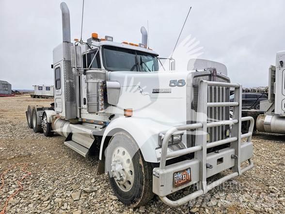 Kenworth W900 Conventional Trucks / Tractor Trucks