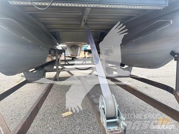  PONTOON BOAT Other