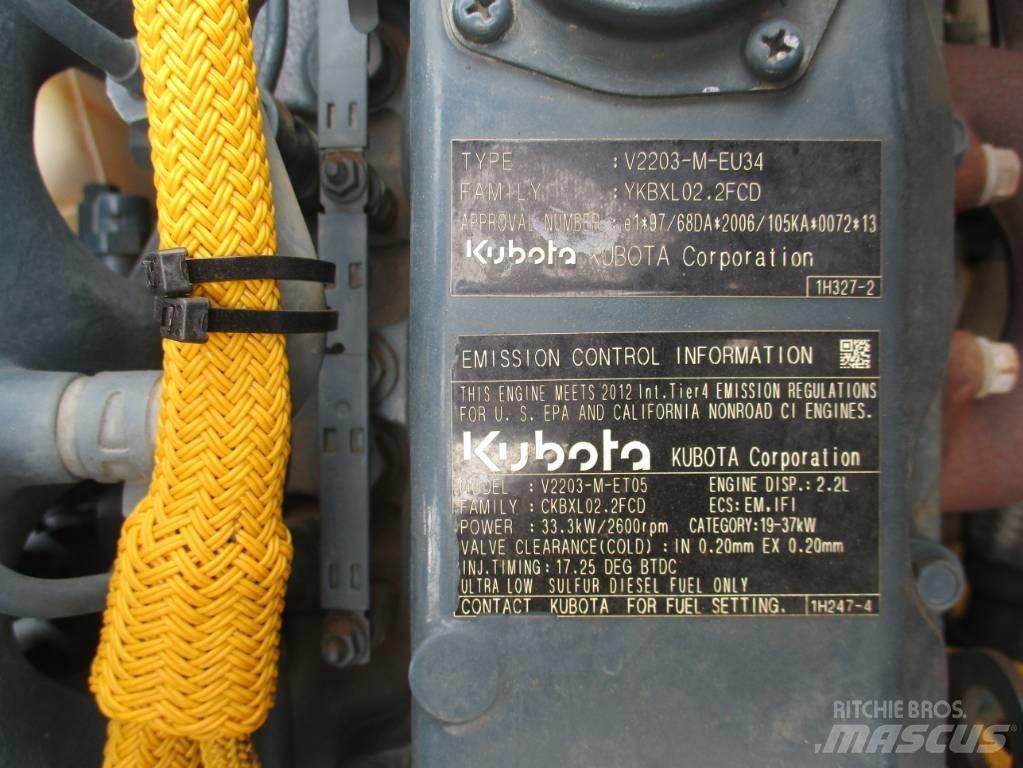 Bomag BW 138 AD-5 Twin drum rollers