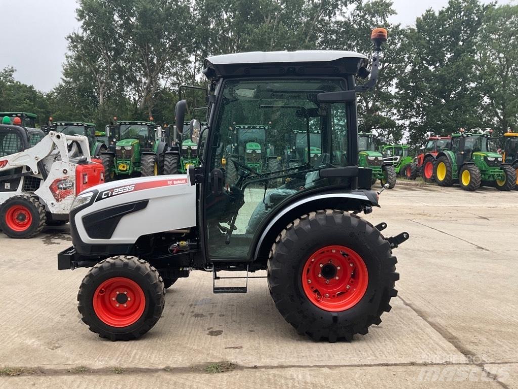Bobcat CT 2535 Tractors