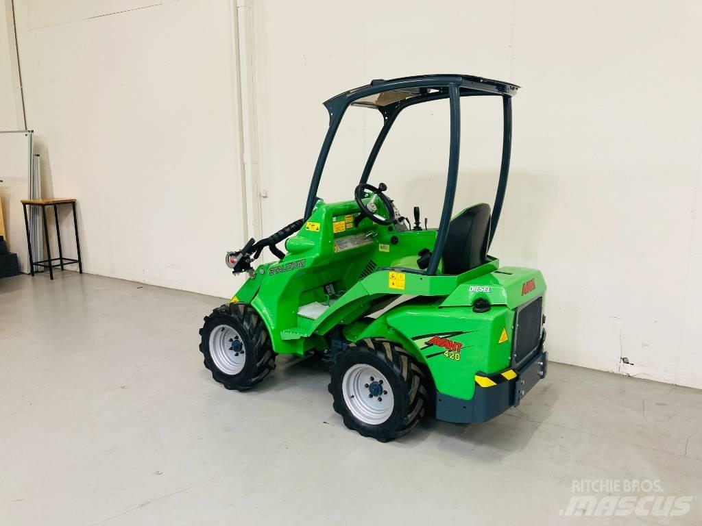 Avant 420 Mini Loader