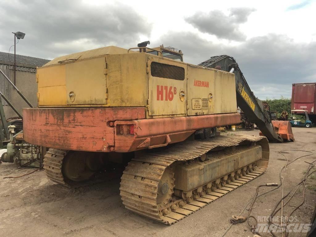 Åkerman H16B Wheeled Excavators