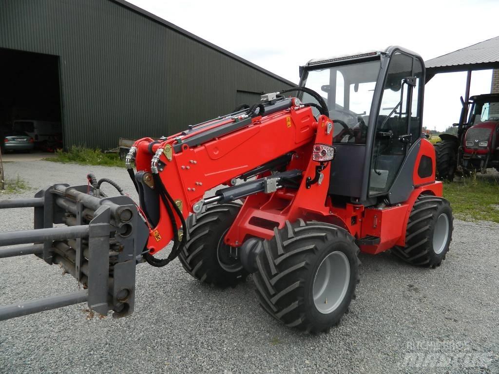 Attack 850AT Front Loaders