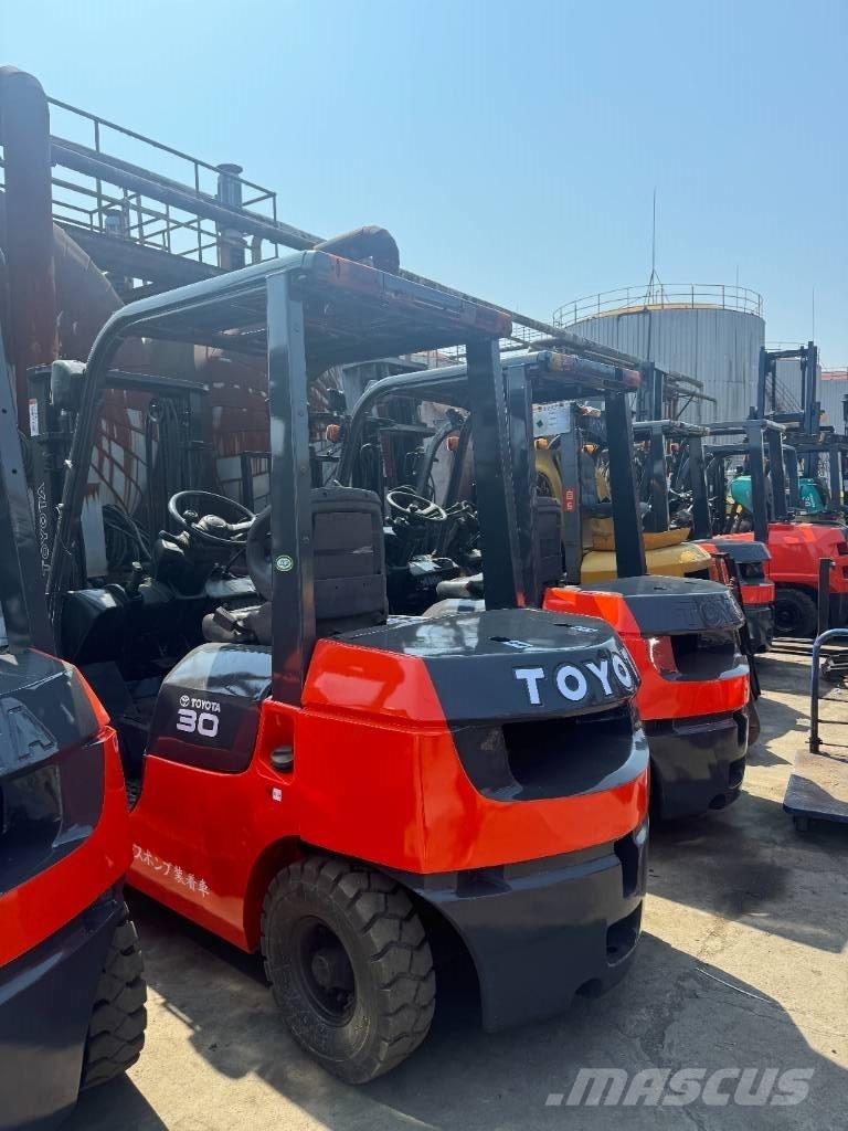 Toyota FD 30 Diesel Forklifts