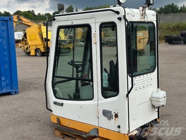 Liebherr A 924 B CAB Forestry Cabin