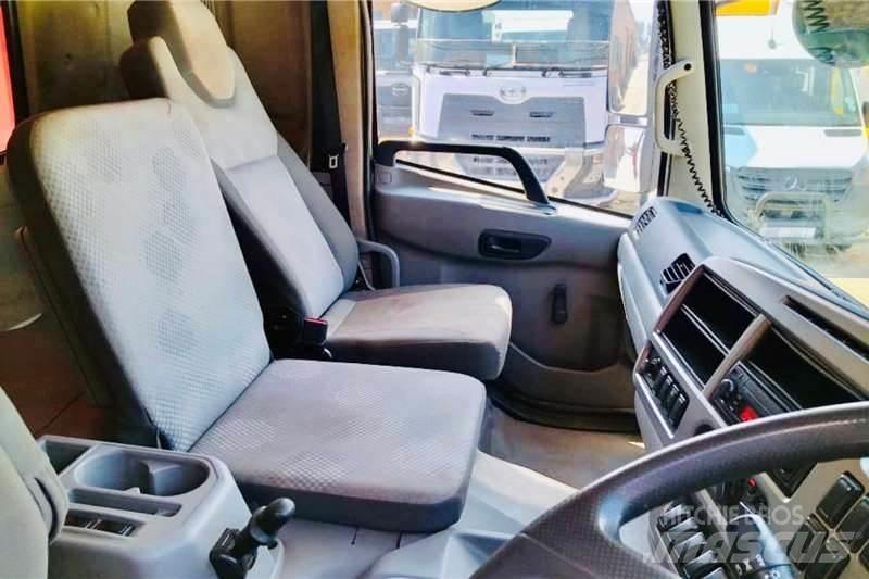 UD Croner PKE 250 Other Trucks