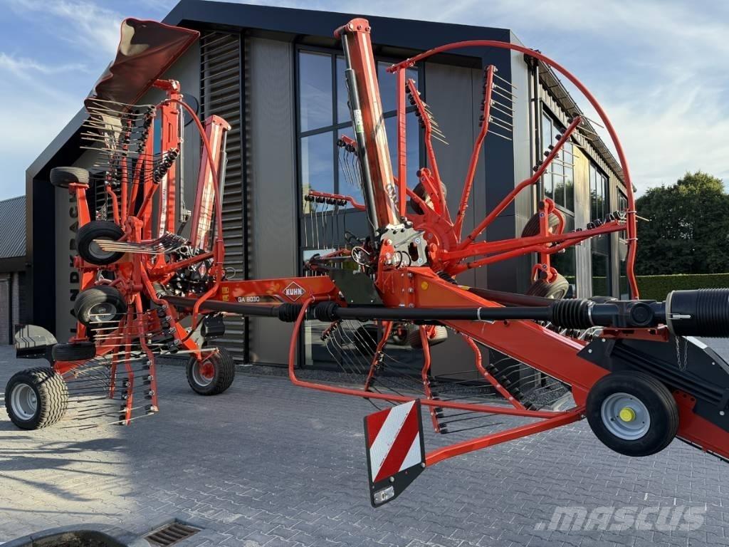 Kuhn GA 8030 Swathers \ Windrowers