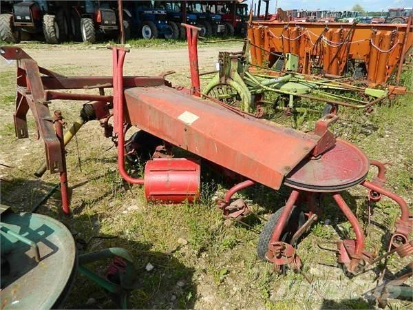 JF CR320 Rakes and tedders