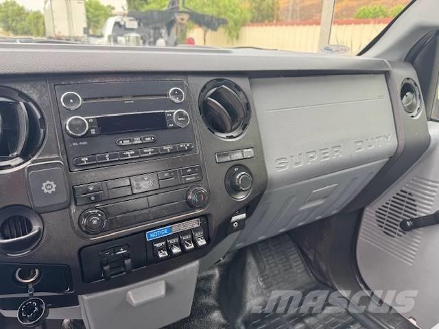 Ford F 450 Work Trucks / Municipal
