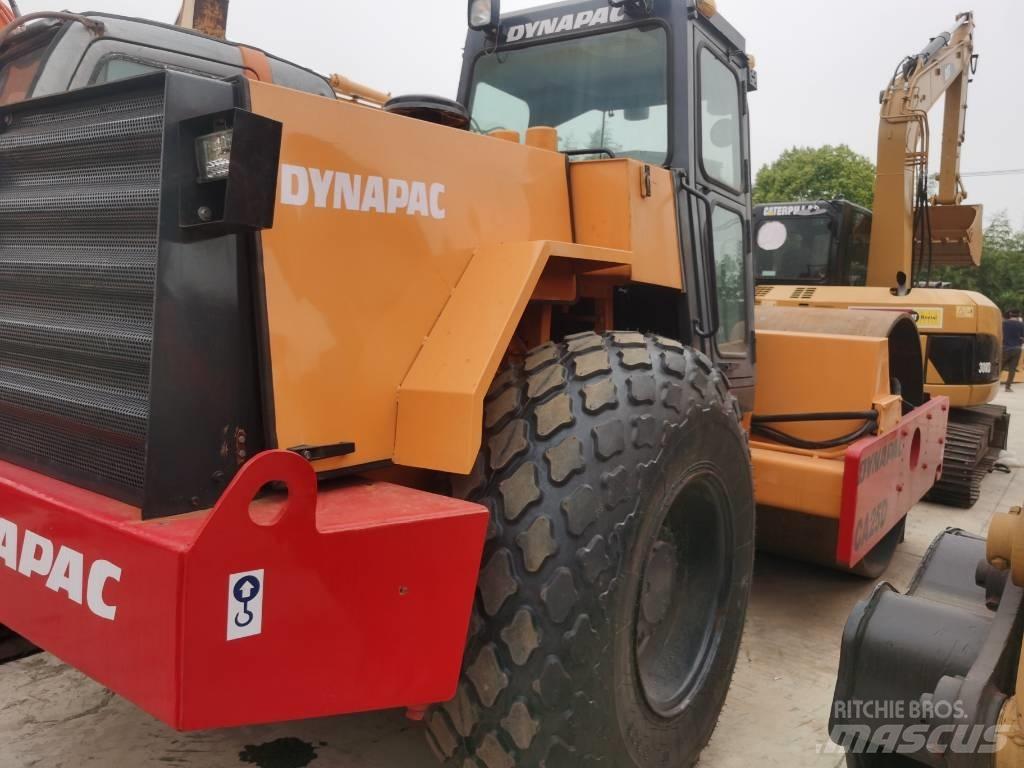 Dynapac CA 25 D Single drum rollers