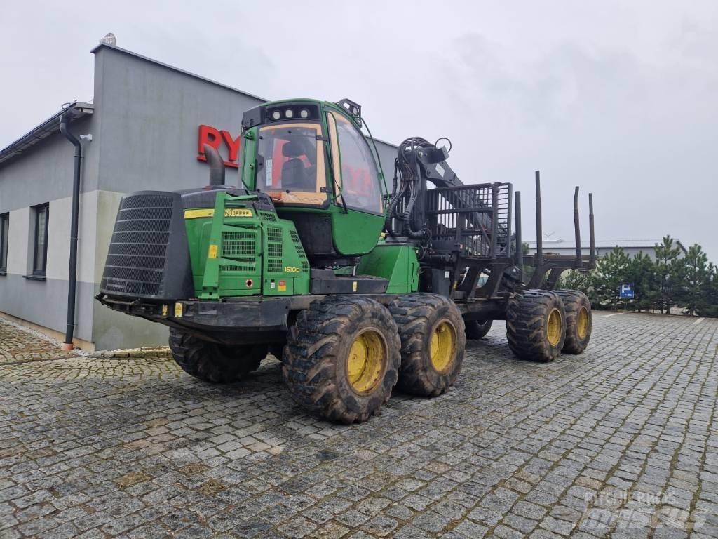 John Deere 1510 E Forwarders