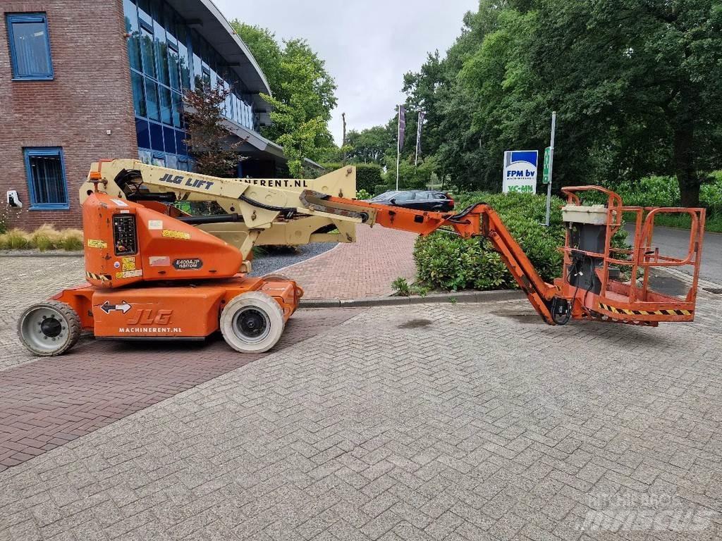 JLG E400AJPN Articulated boom lifts