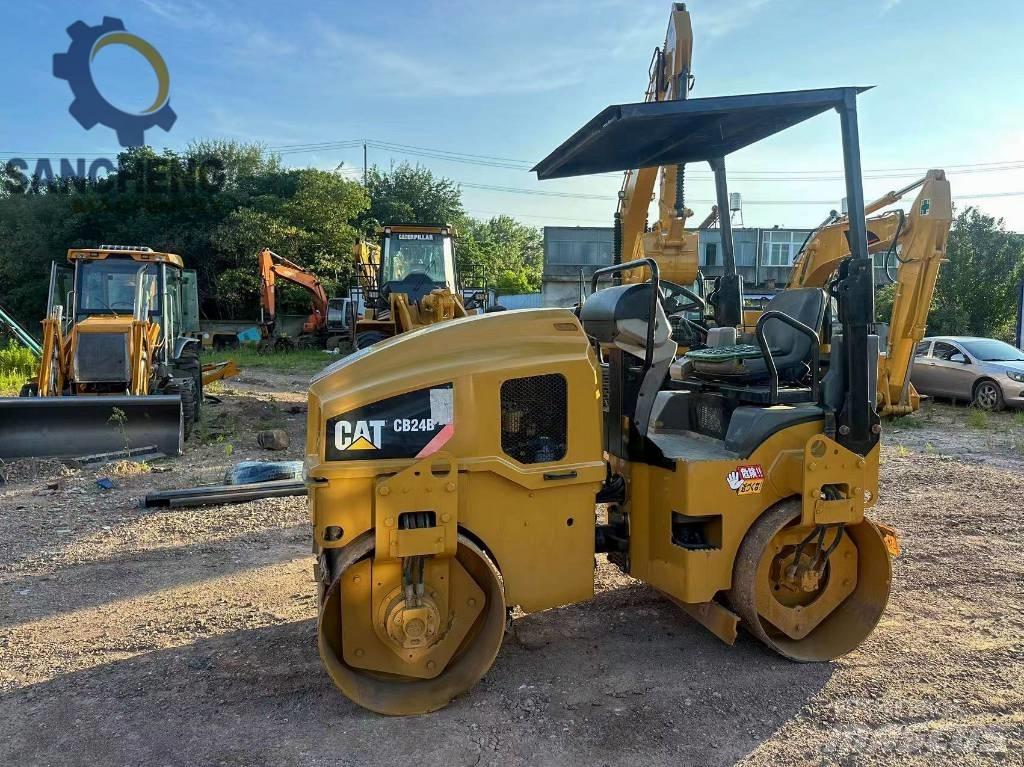 CAT CB 24 B Twin drum rollers