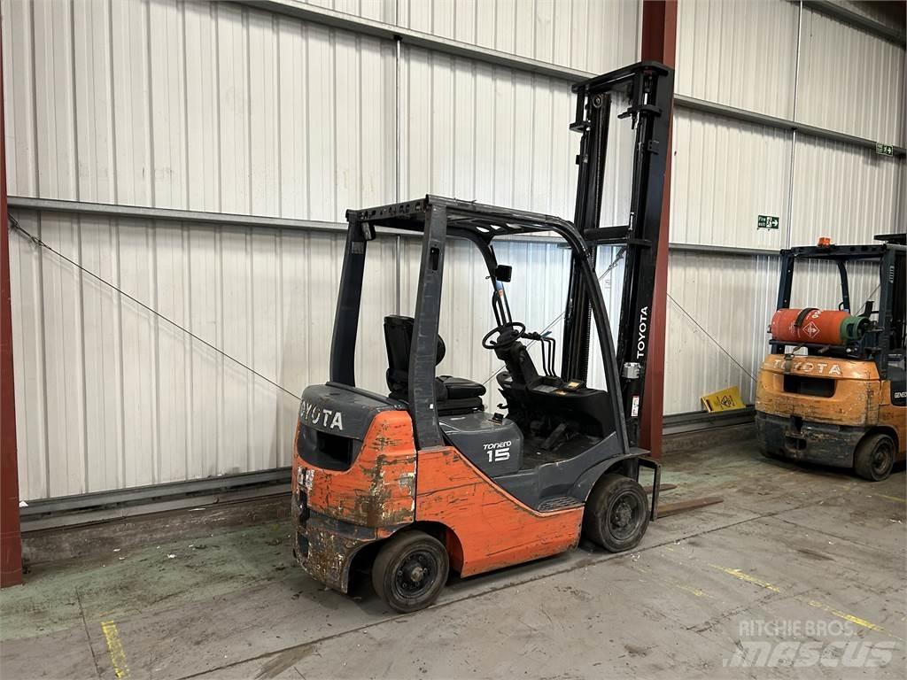 Toyota 02-8FDF15 Diesel Forklifts