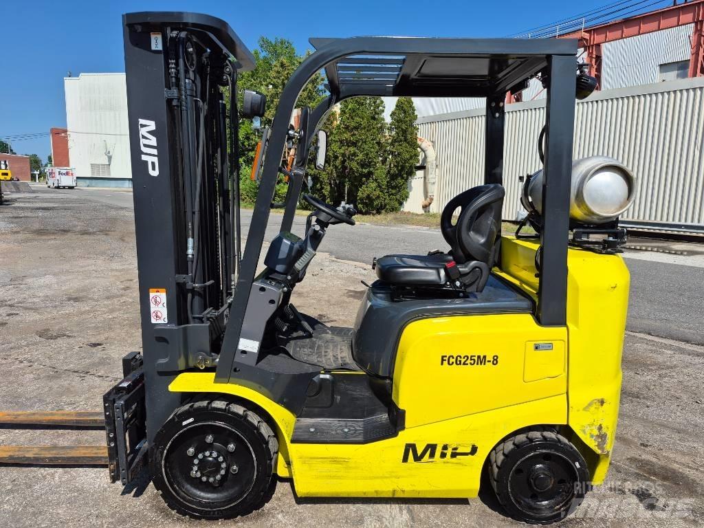  MJP FCG25M-8 Misc Forklifts