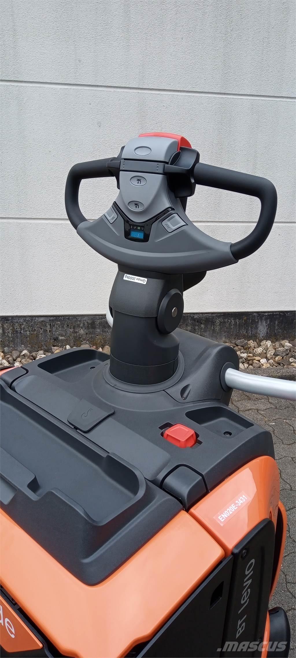 Toyota LPE200 Low lifter