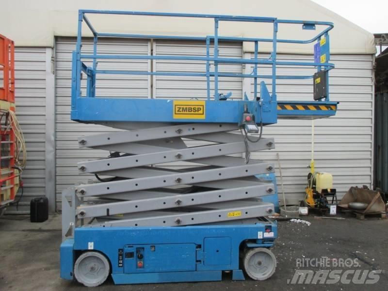 Genie GS 3232 Scissor Lifts