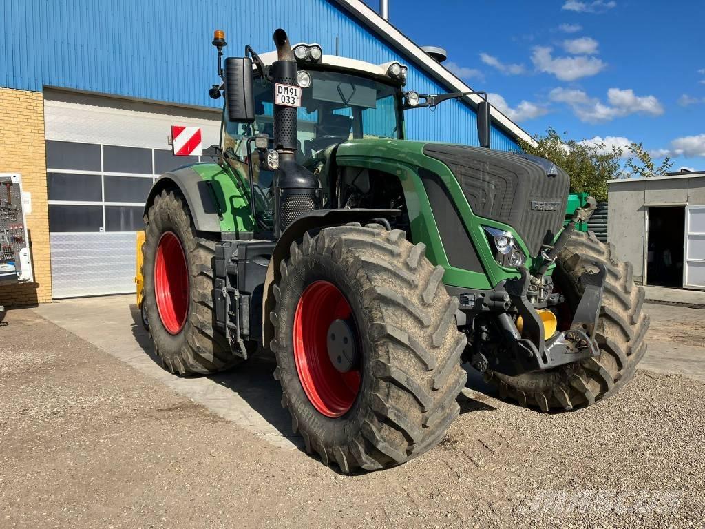 Fendt 939 Vario Tractors