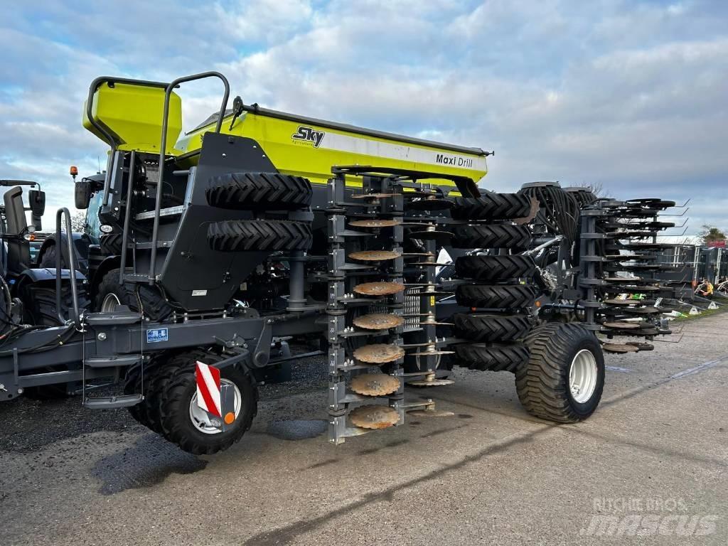  SKY MAXIDRILL Farm Drills
