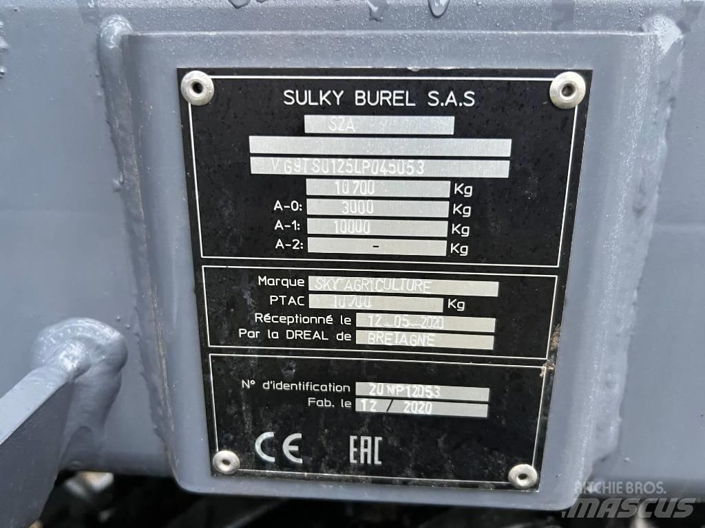  SKY MAXIDRILL Farm Drills
