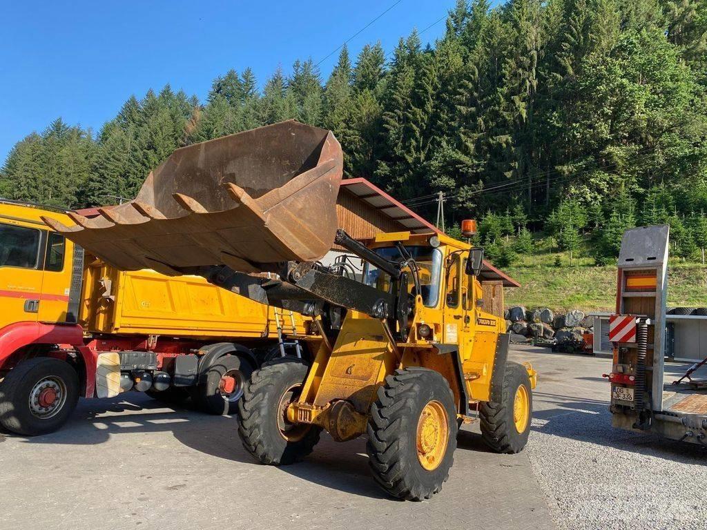Volvo BM L 70 Wheel Loaders