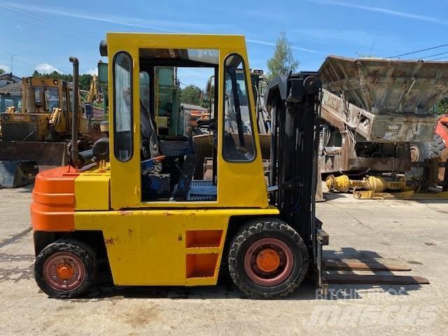 Kalmar DB 3-500 Diesel Forklifts