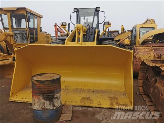 Komatsu WA470 Wheel Loaders