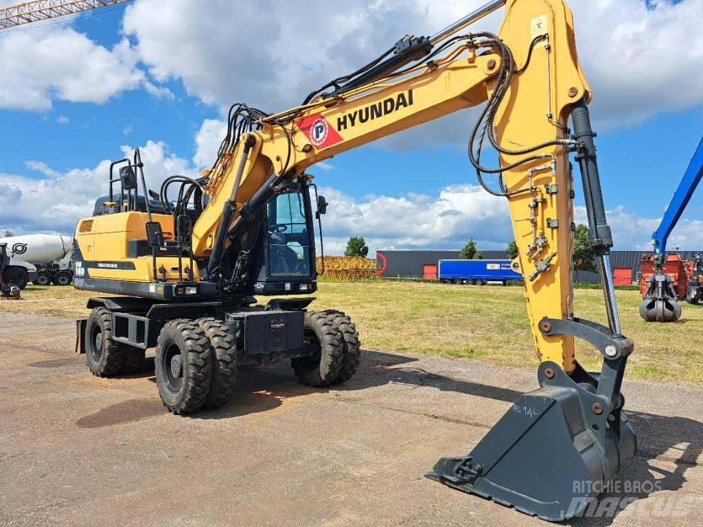 Hyundai HW140 Wheeled Excavators