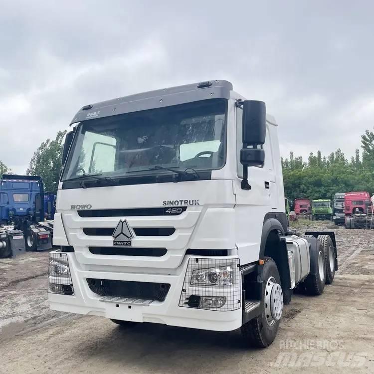 Howo 371 Conventional Trucks / Tractor Trucks