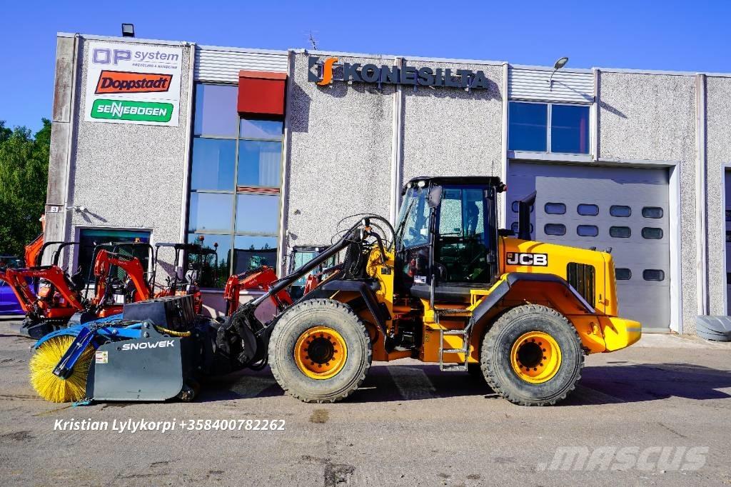 JCB 437HT Wheel Loaders