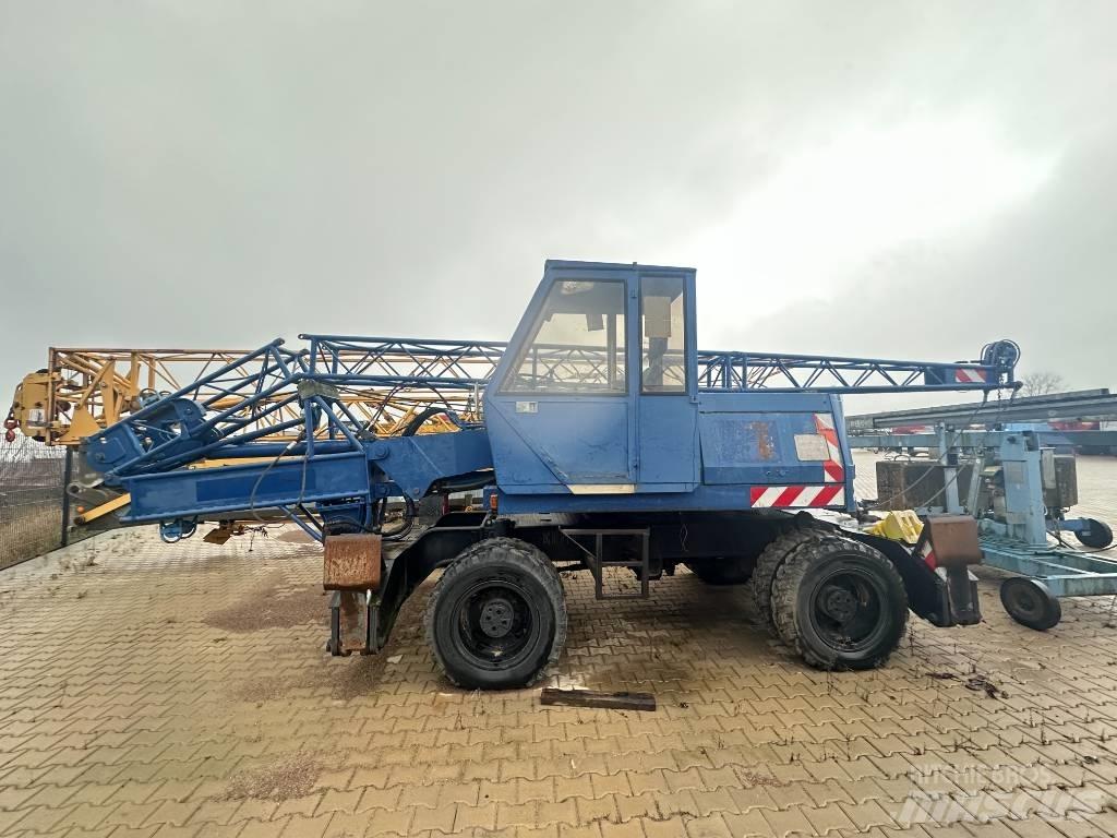 Sennebogen 212 Other Cranes and Lifting Machines
