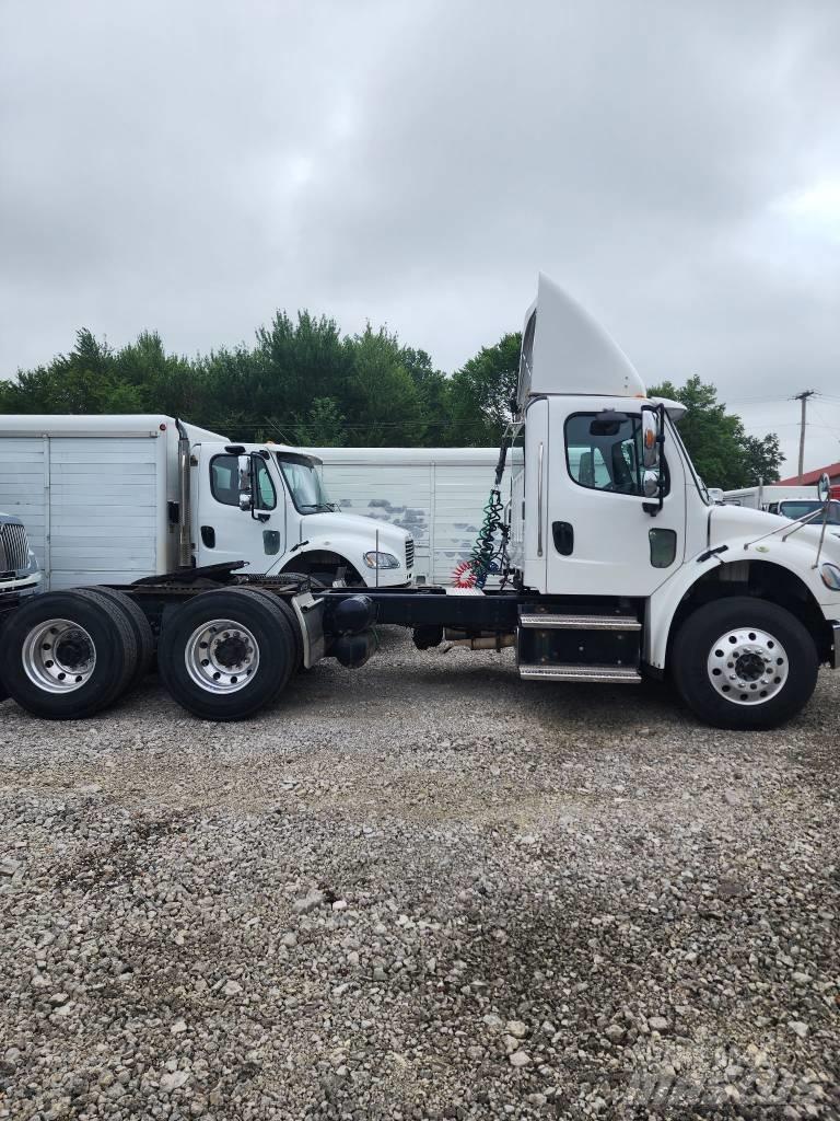Freightliner M2 Conventional Trucks / Tractor Trucks