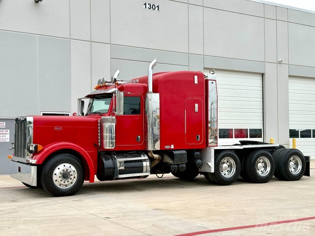 Peterbilt 379 Conventional Trucks / Tractor Trucks