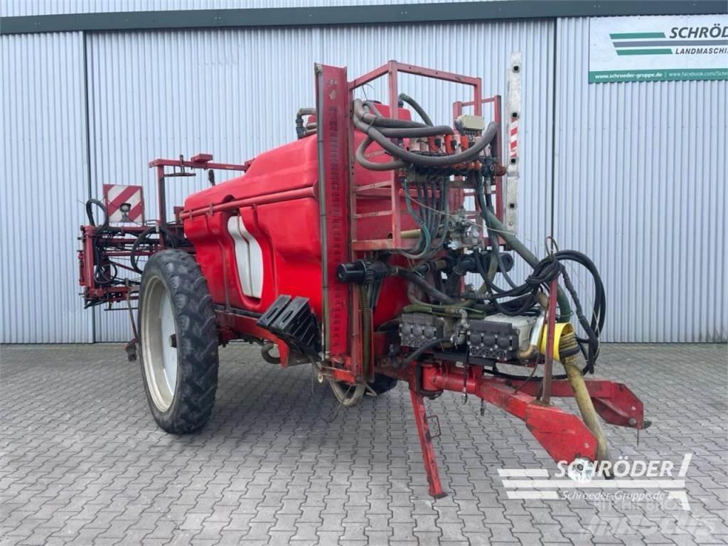 Holder IN 361 Trailed sprayers