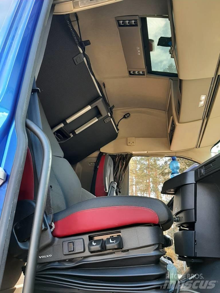 Volvo FH 13 Reefer Trucks