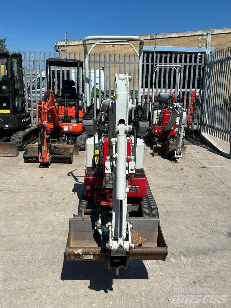 Takeuchi TB 210 R Mini Excavators <7t (Mini Diggers)